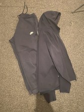 Navy Nike Tech Fleece Old