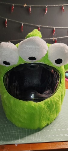 Alien faux fur - alien,