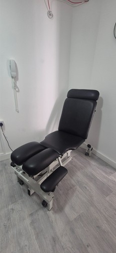 Plinth medical couch massage - plinth, couch/