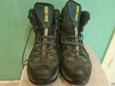 SALOMON QUEST 4D 3 GTX MENS Gore Tex Hiking Boots Size 9
