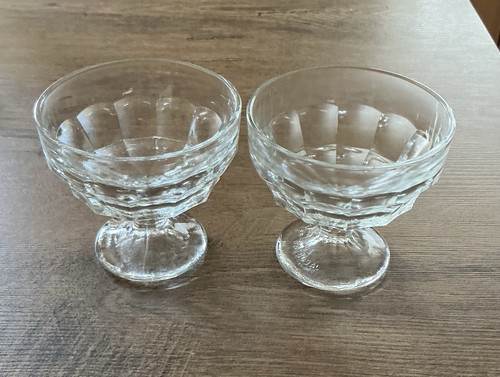 Vintage jacobean glass - x,