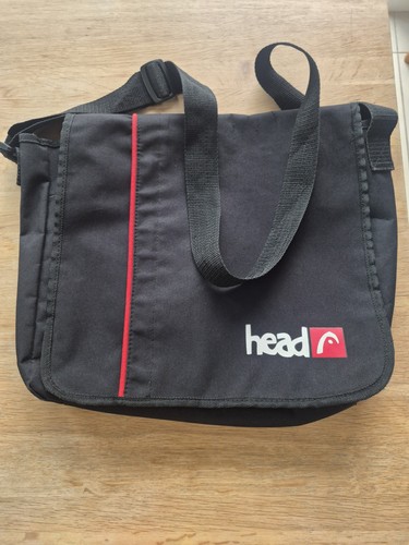 Retro head black red - head,