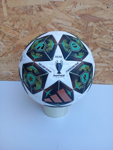 Adidas final champions - final,