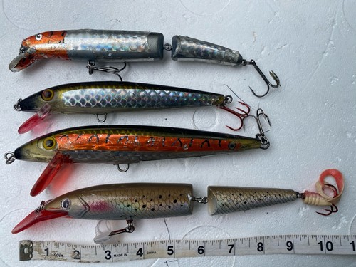 Four various diving crank - various,