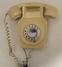  VINTAGE GPO741 WALL MOUNTED ROTARY DIAL TELEPHONE - IVORY - CLASSIC BRIT RETRO 