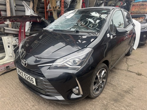 Toyota yaris mk3 xp130 - xp130, 2017