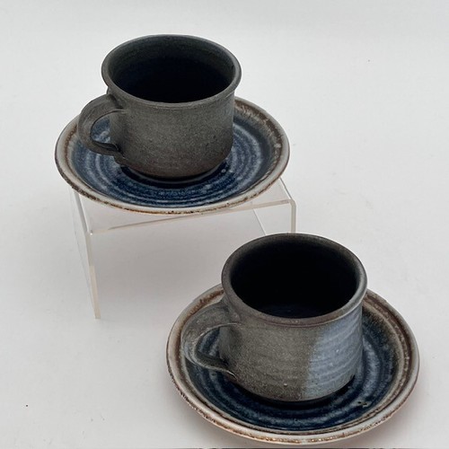 Oxshott wren studio pottery - wren,