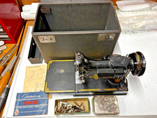 Singer Featherweight Model 221