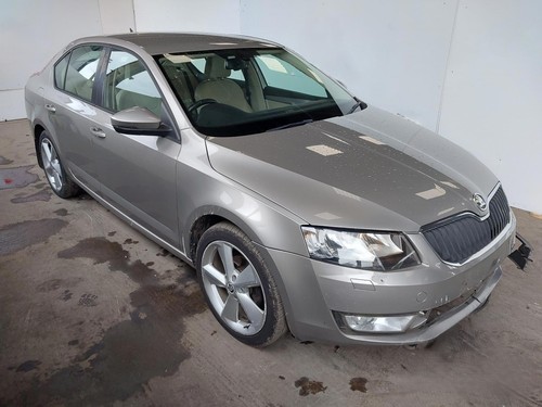 Breaking skoda octavia - skoda, 2014