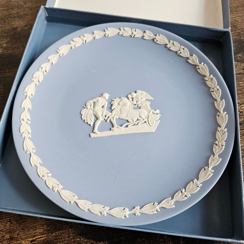Wedgewood blue jasperware - blue,