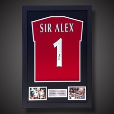 Framed Sir Alex Ferguson Hand