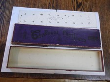 BRITAINS OLD FUSILIERS BOX -