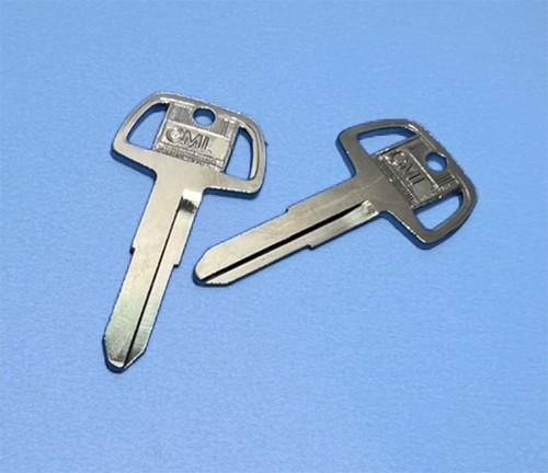 Pair uncut key blank - uncut, fits