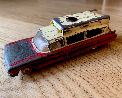 Corgi superior ambulance - corgi,