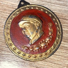 Chairman MAO's Communist China Enamelled Pendant “long live Chairman Mao” (2741)