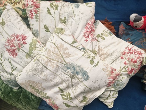 Dunelm set cushions - 4, with