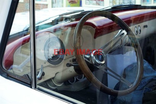 Photo left hand drive - ,