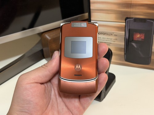 Motorola razr v3xx metallic - v3xx, v3