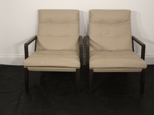 Stunning pair walter - of,