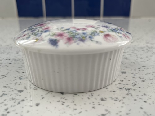 Wedgewood angela fluted - wedgewood,