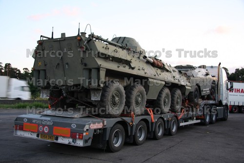 Truck photo platform trailer - photo,