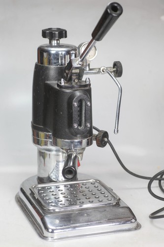 Cimbali electric coffee - la,