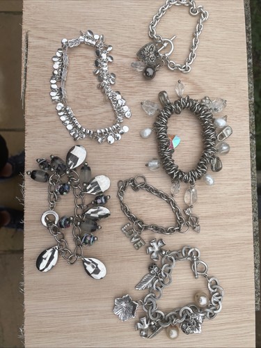 Charm bracelets vintage - vintage, job
