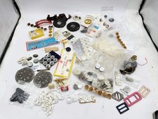 VINTAGE SEWING BUTTONS JOB LOT