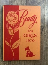 THE BUNTY BOOK FOR GIRLS 1970
