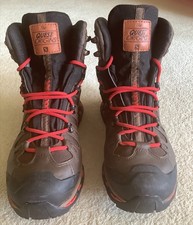Salomon The Quest Origins Hiking Boots Size 8 Excellent Condition