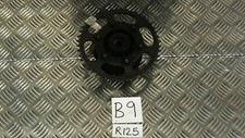 B9L8R16 YAMAHA YZF R125 R 125 REAR SPROCKET CARRIER