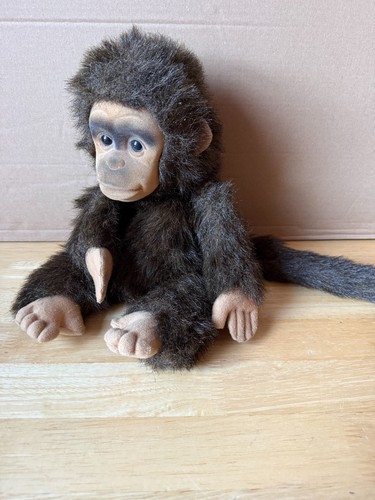 Vintage monkey hand - li-lo,