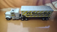 Nylint Vakuum Vulk Mack Truck