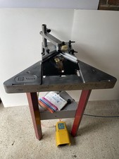 Cassese CS89 Pneumatic Underpinner