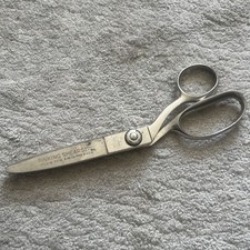 Vintage Pinking Shears Corp