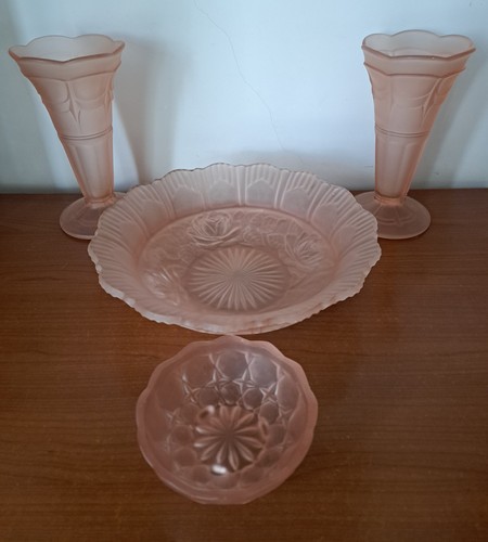 Sowerby art deco - art, pink