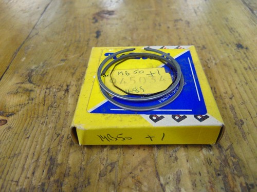 Replacement piston rings - piston, for