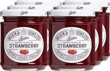 Tiptree Strawberry Reduced