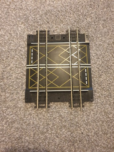 Hornby double crossing r636 - crossing, no