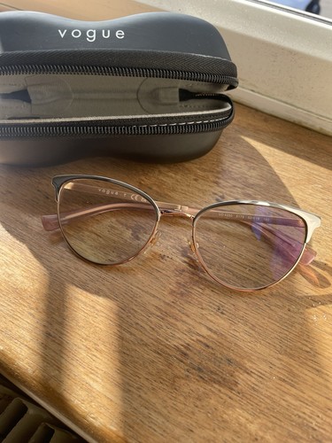 Vogue glasses - vogue,
