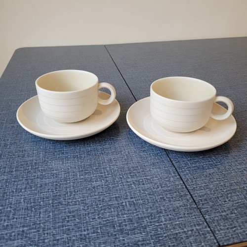 Hornsea swan lake espresso - lake,