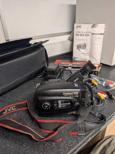 Jvc ax200 vhs camcorder - vhs-c,