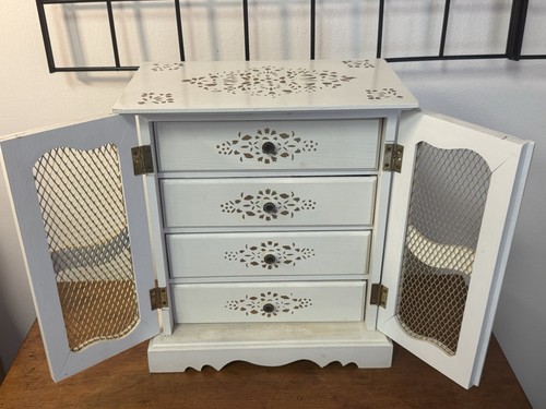 Vintage french provincial - vintage,
