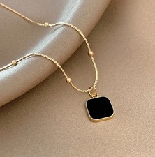 Black Pendant Ladies Fashion
