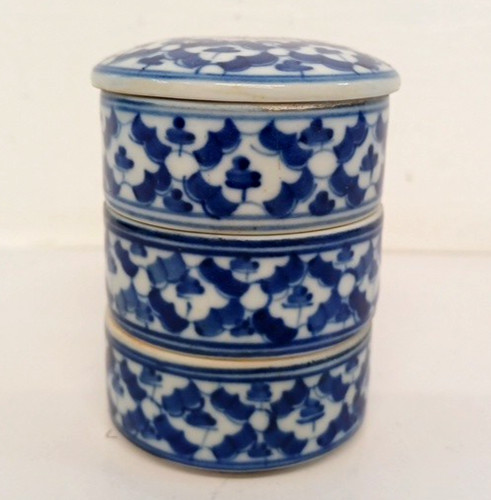 Chinese porcelain sectional - porcelain, 8