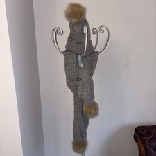 Jigsaw Ladies Hat And Scarf