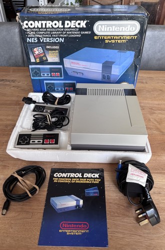 Nintendo nes control deck - control,