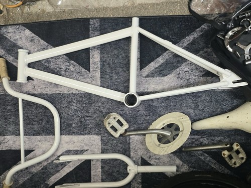 Raleigh 1980s bmx bike - bike, parts