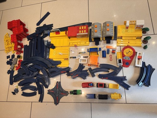 Massive tomy tomica - tomy,
