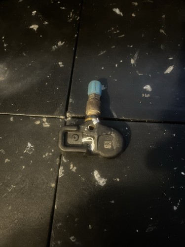Lexus is300h tyre pressure - lexus,